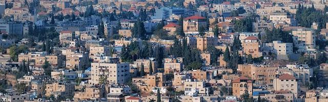 都市神醫葉辰很囂張_第12183章 兩條路