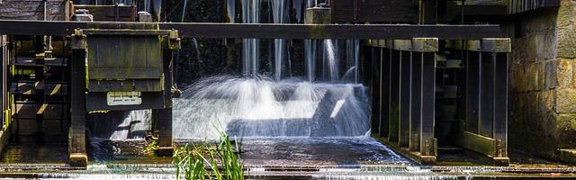 都市神醫葉辰很囂張_第1281章 一觸即發！（二更）