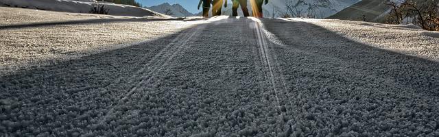 我女友是氪星人繁體免費章節免費享，期待您的品鑒