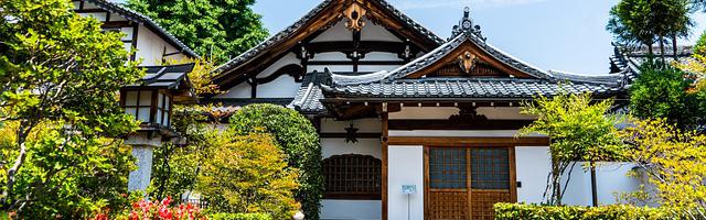 都市神醫葉辰很囂張_第1章 歸來！