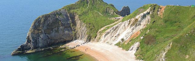 某霍格沃茨的魔文教授繁體免費章節免費享，期待您的品鑒