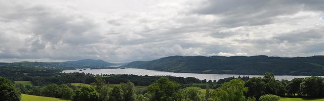 我的體內住著圣主繁體免費章節，邀您共賞